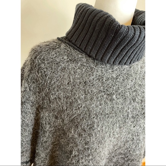 NWT Free People Oversized Fuzzy Turtleneck Tunic - Picture 6 of 6